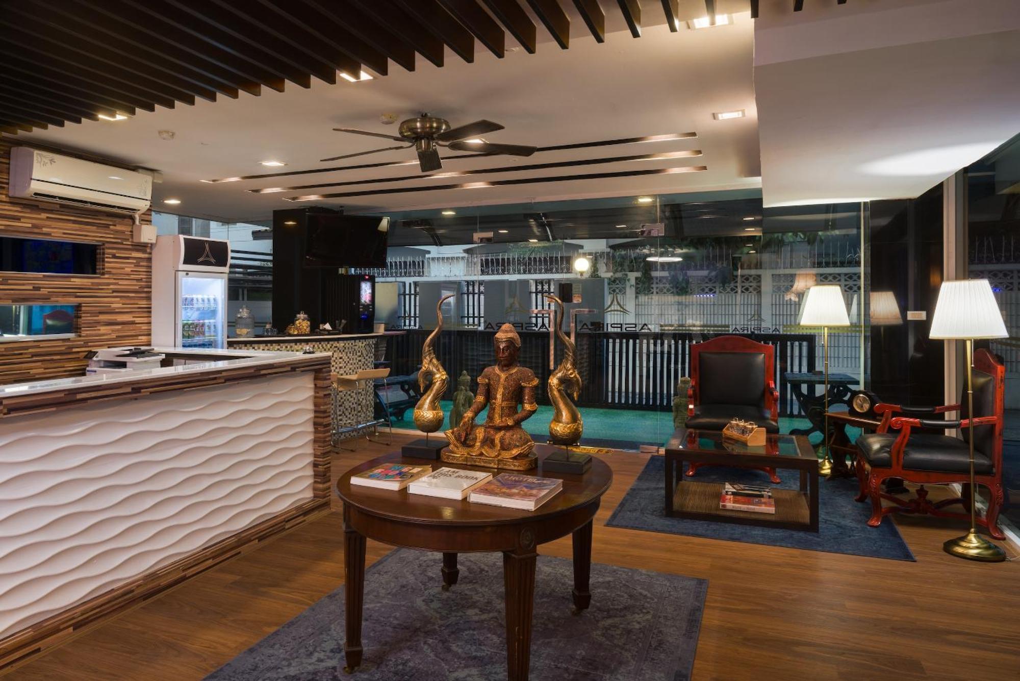 Aspira Suites Sukhumvit 20 Bangkok Exterior foto